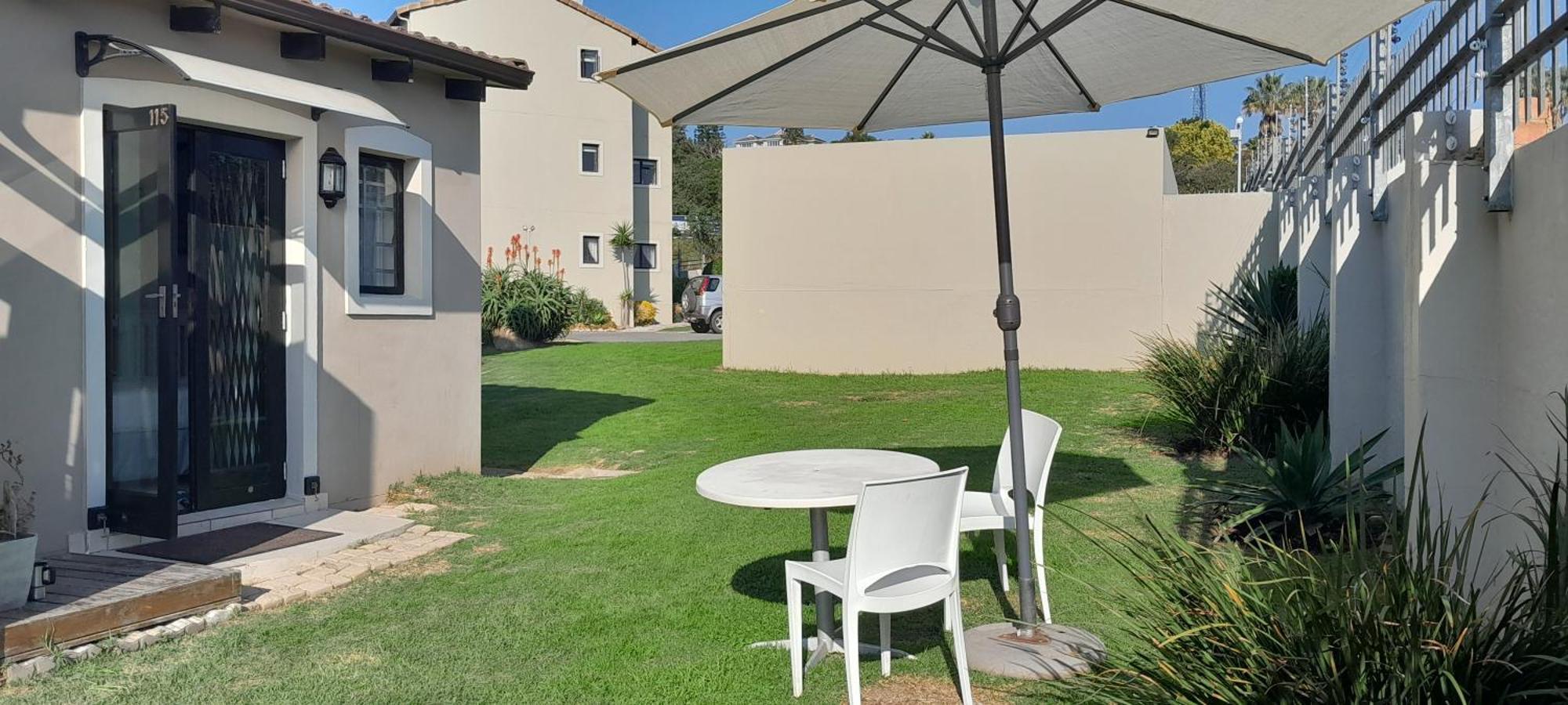 Santini Lace Self Catering Unit 플레튼버그 베이 외부 사진