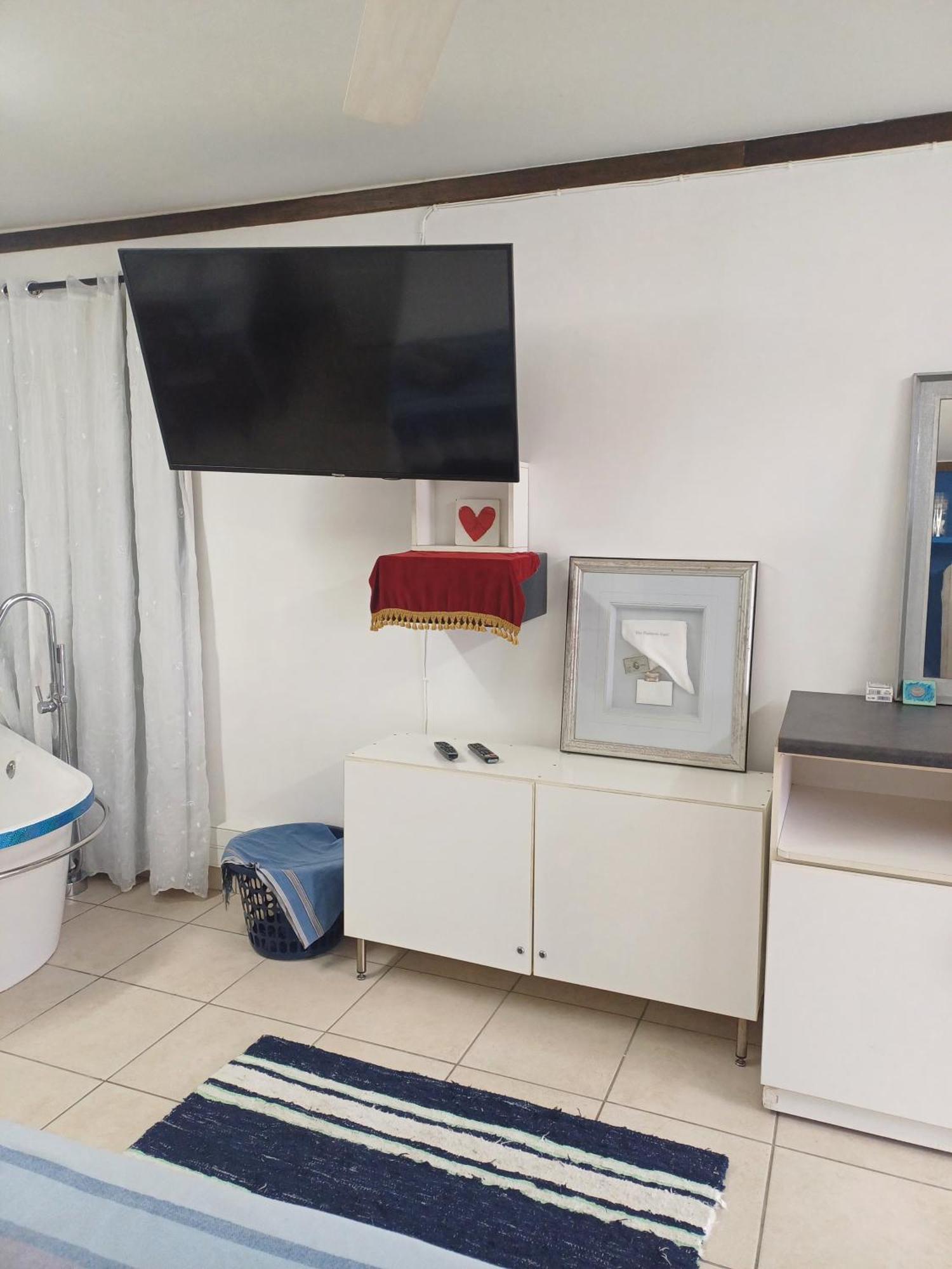 Santini Lace Self Catering Unit 플레튼버그 베이 외부 사진