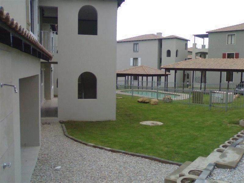 Santini Lace Self Catering Unit 플레튼버그 베이 외부 사진